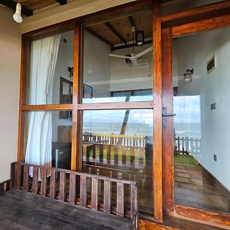 Hakuna Matara Beach Bungalows Exterior photo