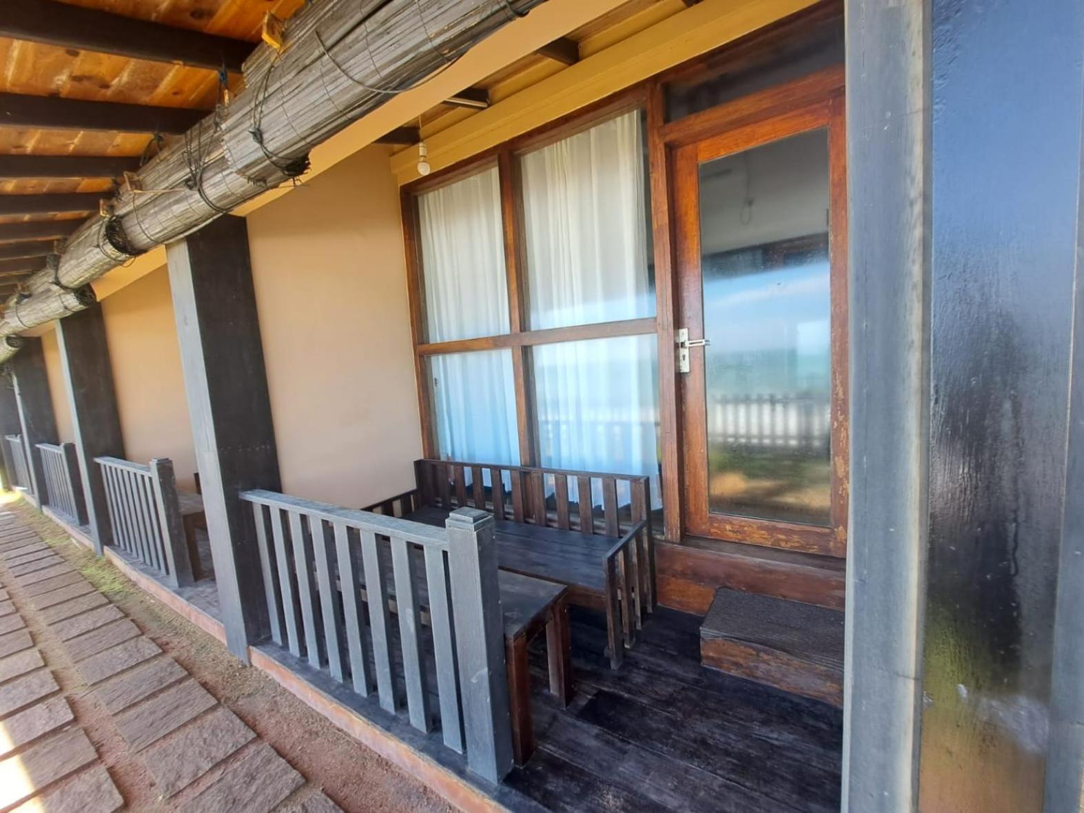 Hakuna Matara Beach Bungalows Exterior photo