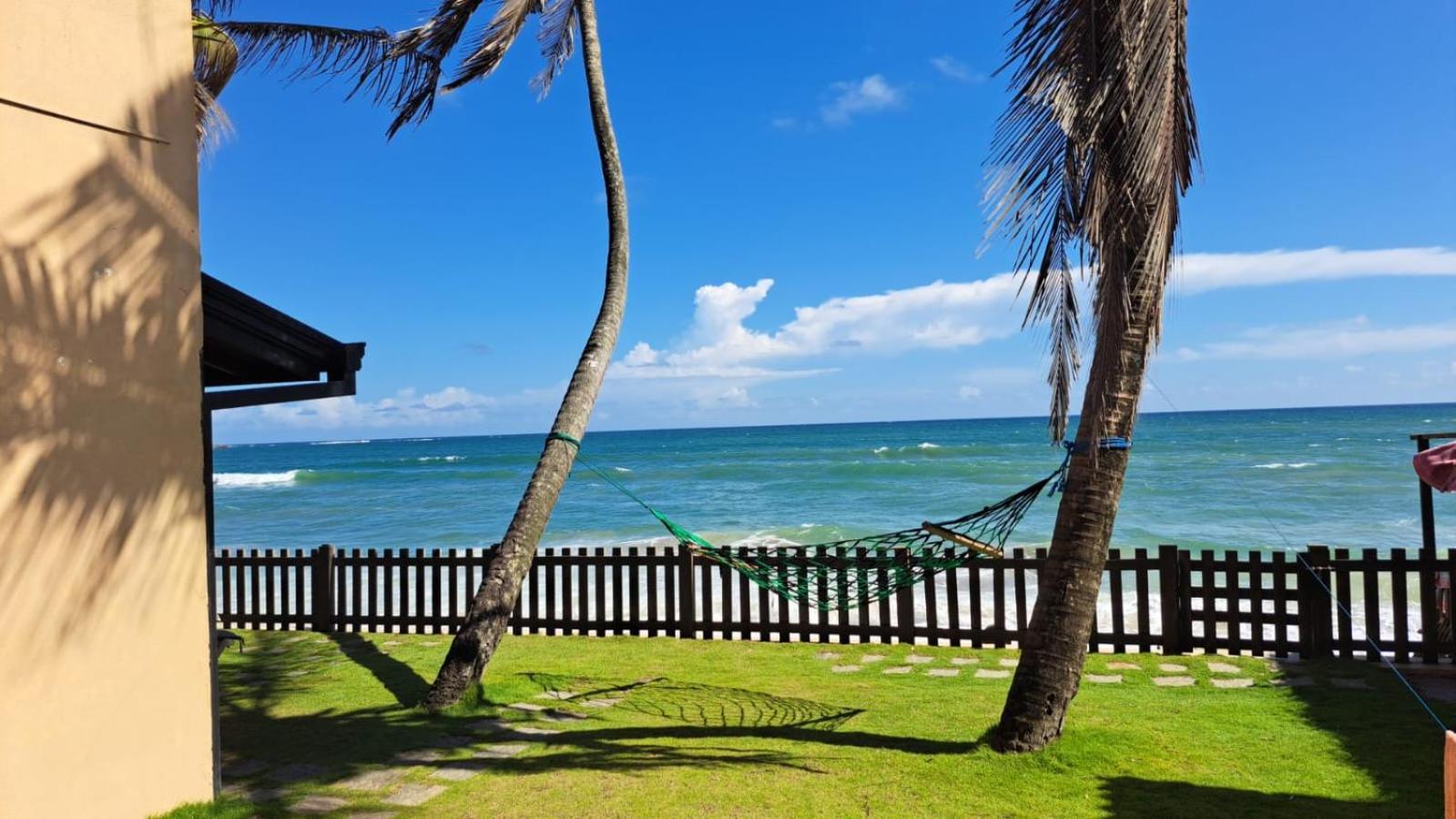 Hakuna Matara Beach Bungalows Exterior photo