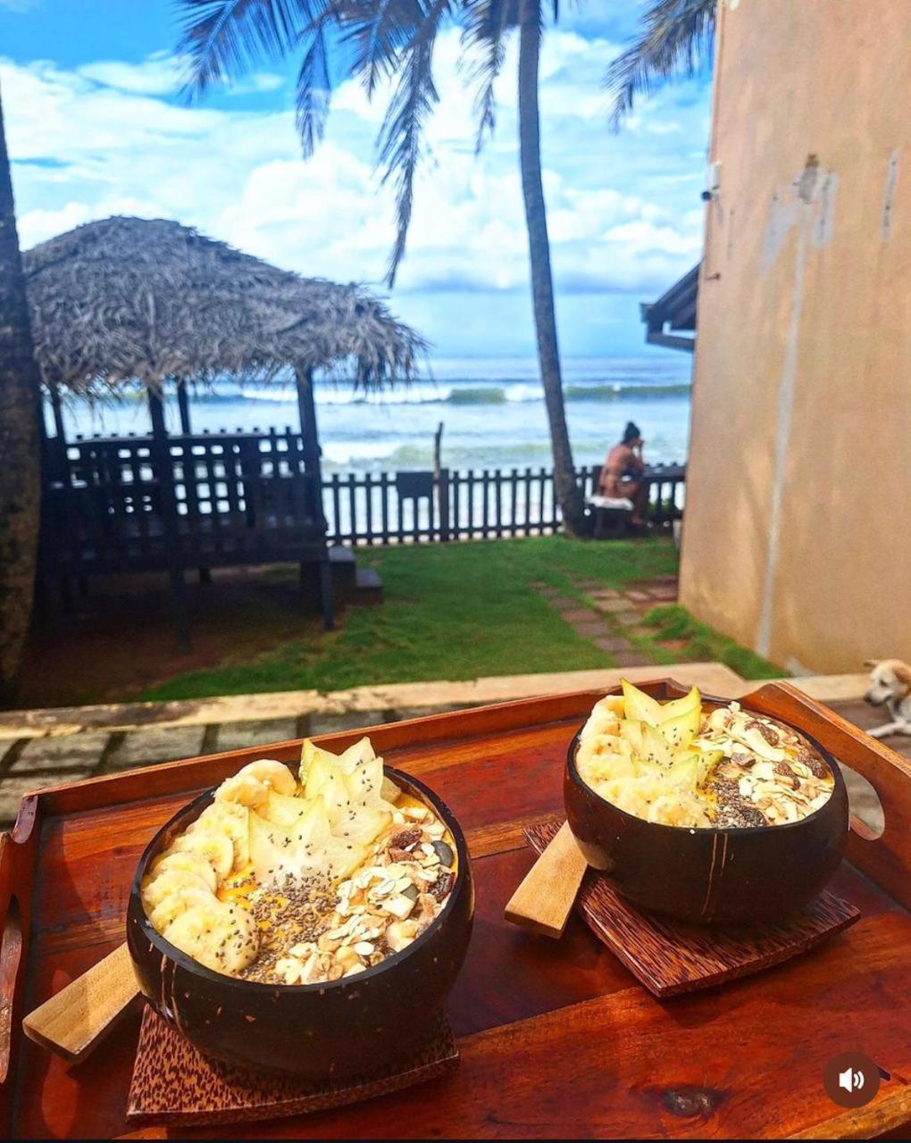 Hakuna Matara Beach Bungalows Exterior photo
