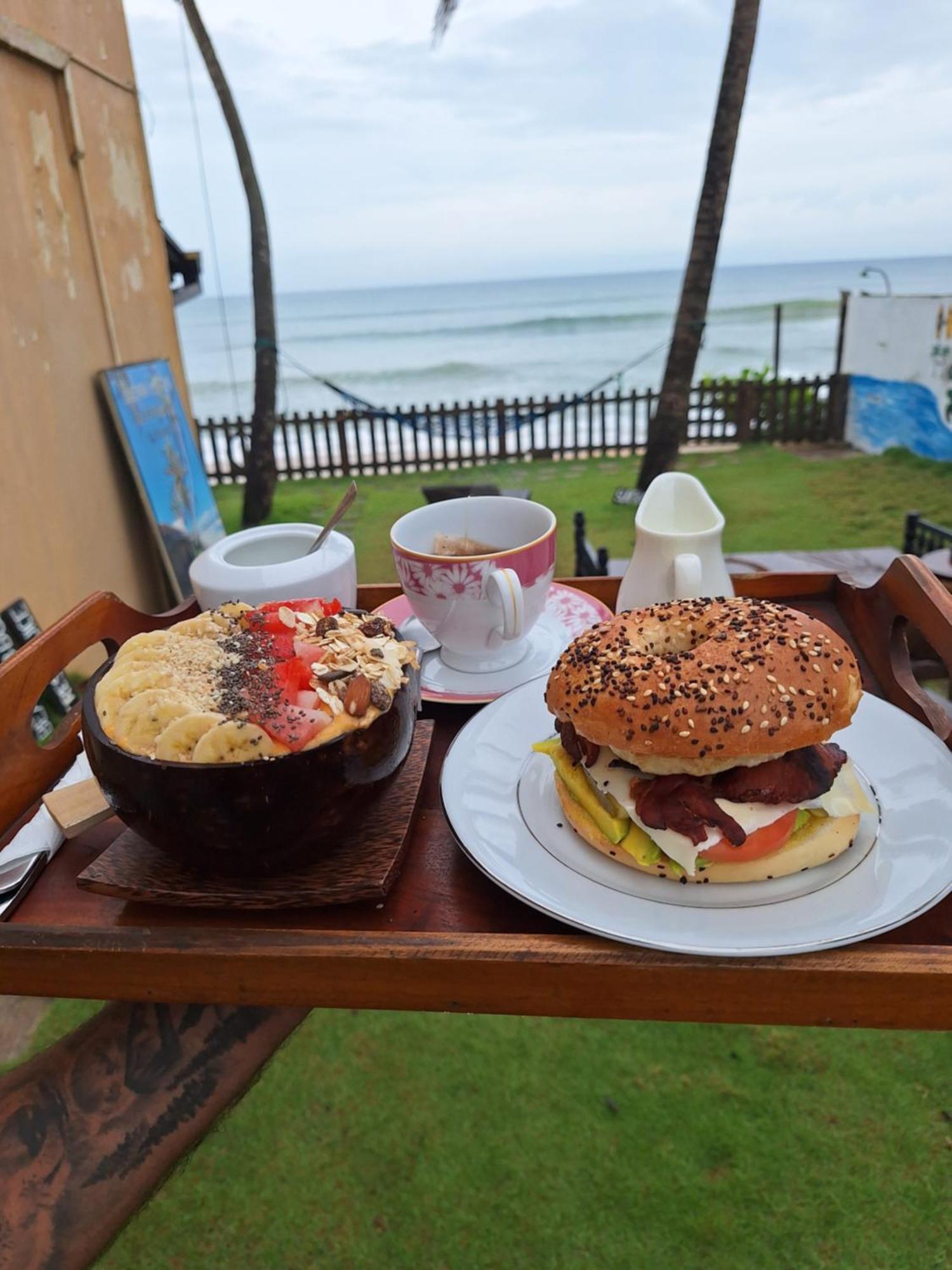 Hakuna Matara Beach Bungalows Exterior photo