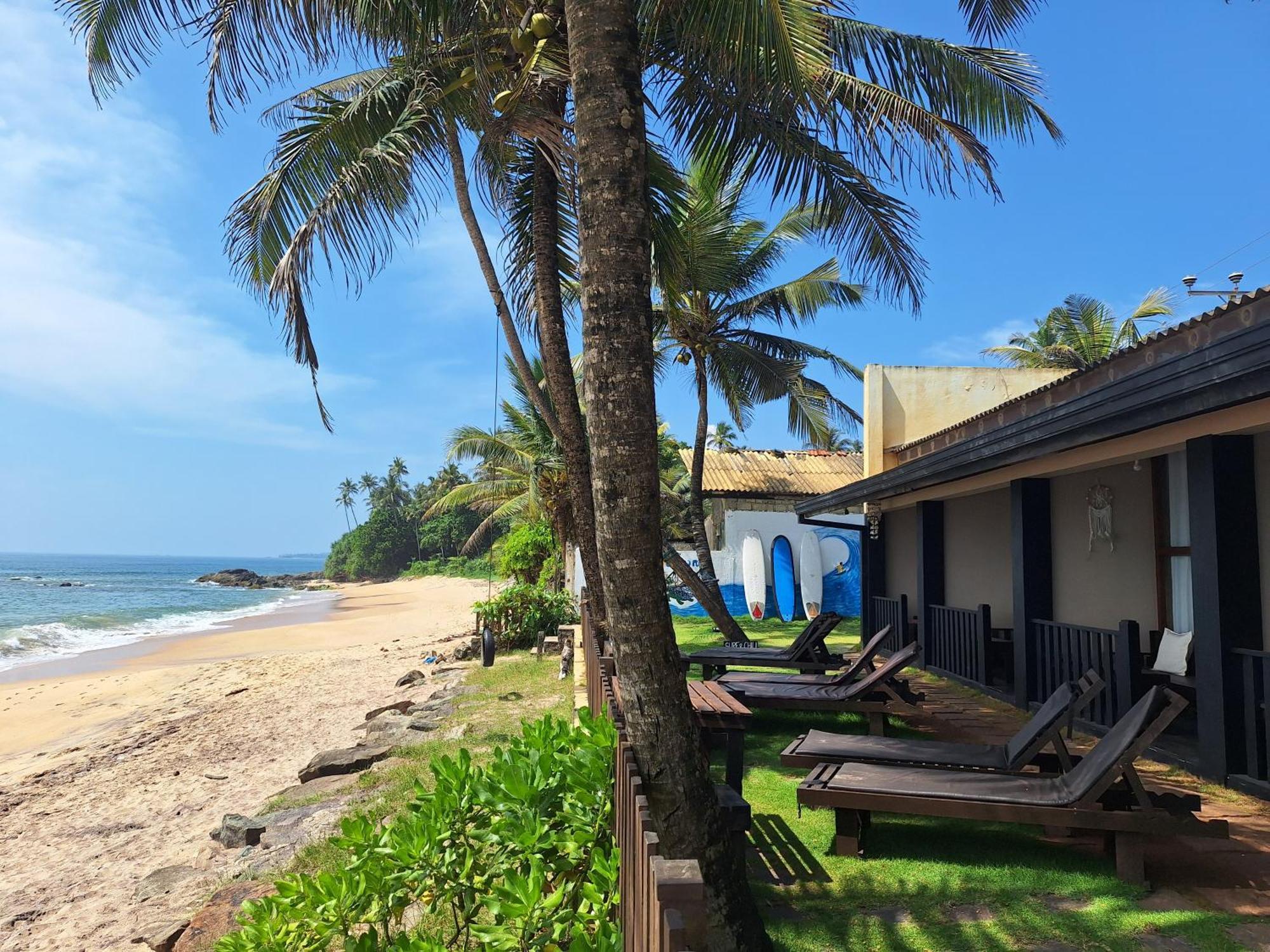Hakuna Matara Beach Bungalows Exterior photo