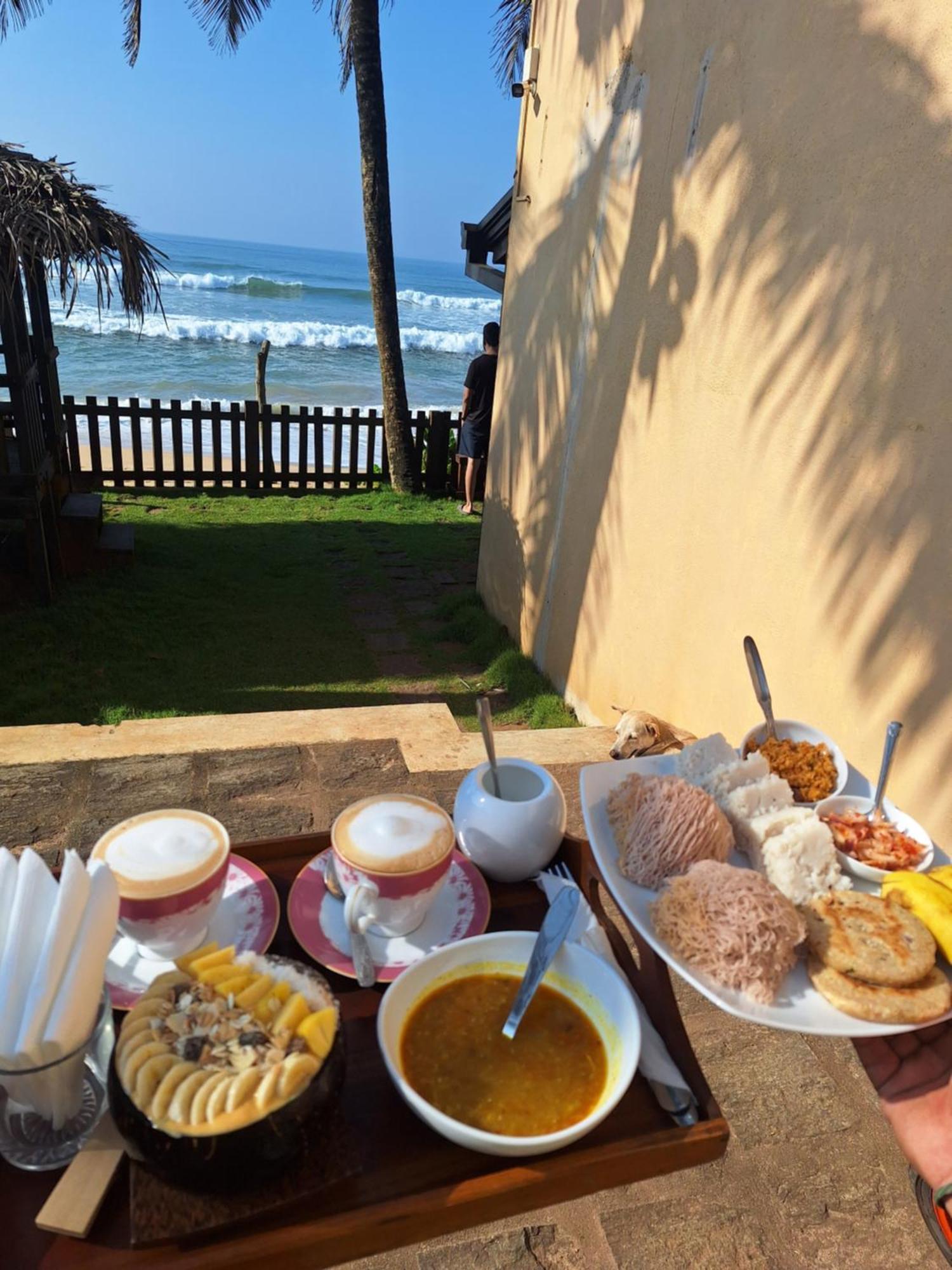 Hakuna Matara Beach Bungalows Exterior photo